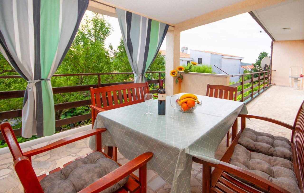 Guest House Ljubica ميدولين المظهر الخارجي الصورة