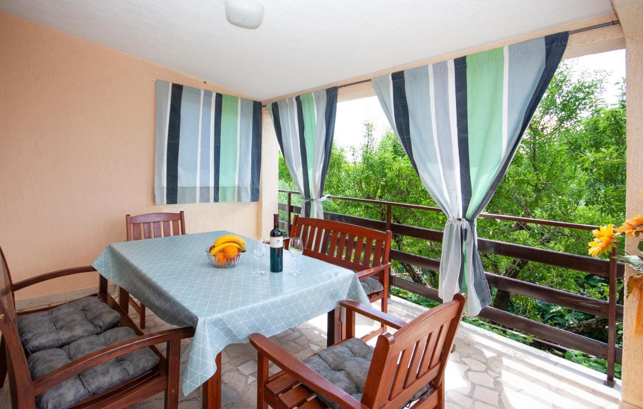 Guest House Ljubica ميدولين المظهر الخارجي الصورة
