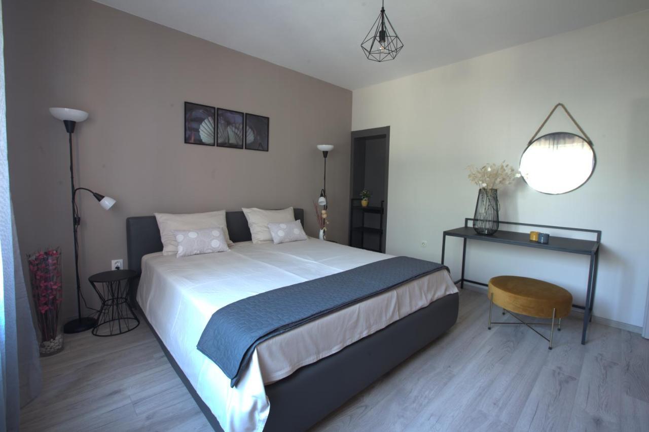 Guest House Ljubica ميدولين المظهر الخارجي الصورة