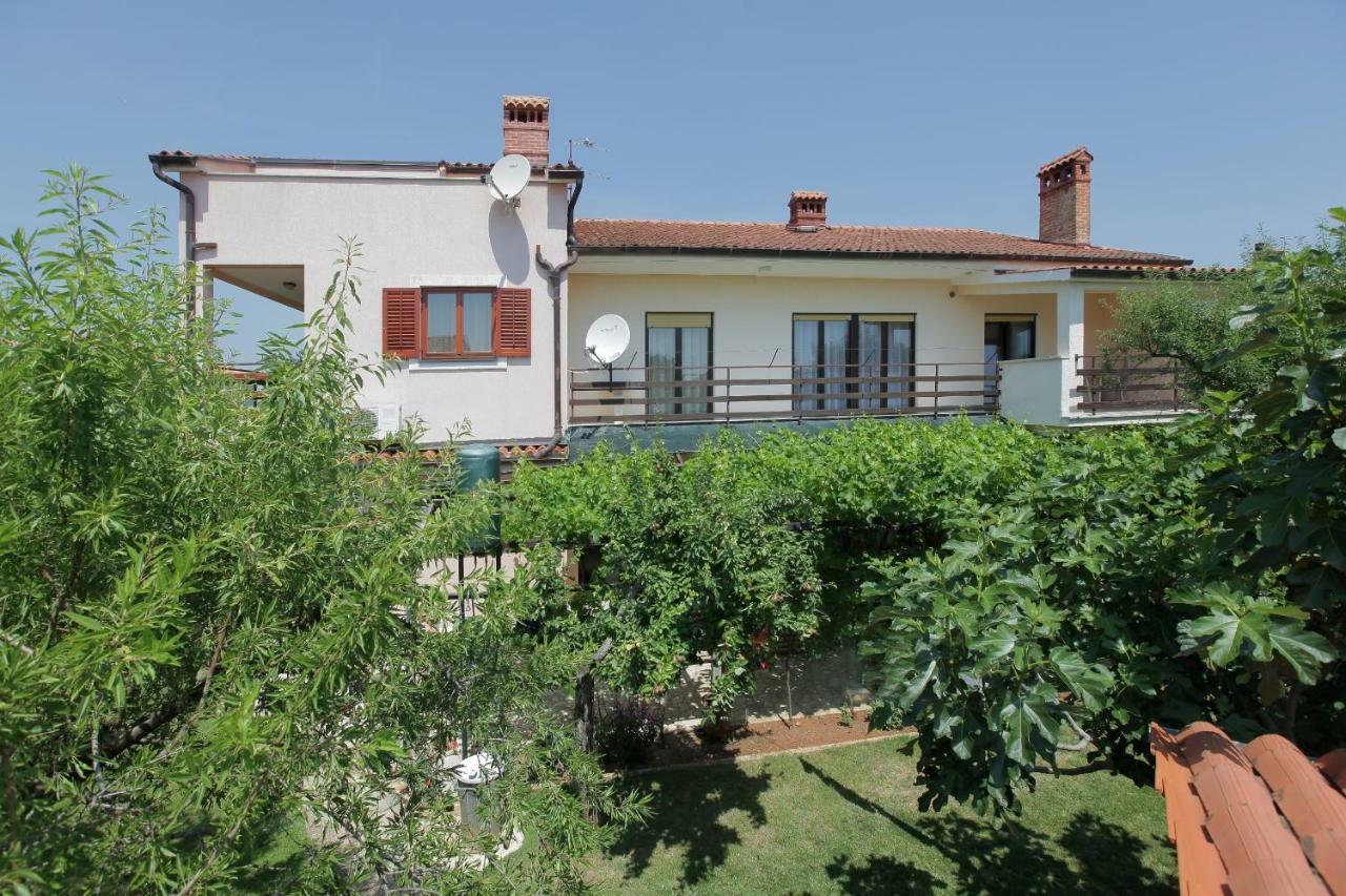Guest House Ljubica ميدولين المظهر الخارجي الصورة